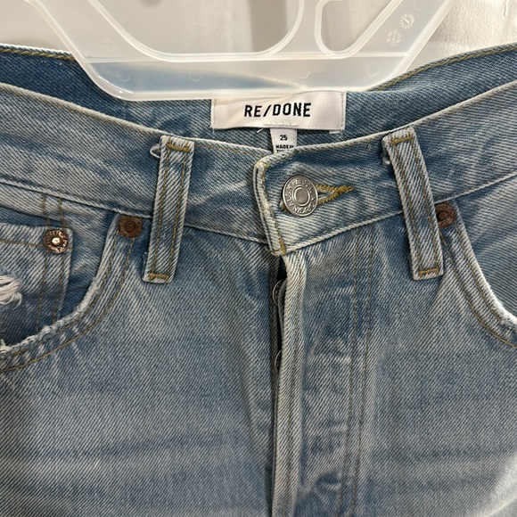 RE/DONE Originals 90s High Rise Loose in Breezy Indigo With Rips revolv - Picture 5 of 7